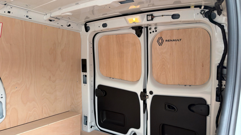 Renault Trafic Swb Diesel SL30 Blue dCi 130 Advance [Safety] Van